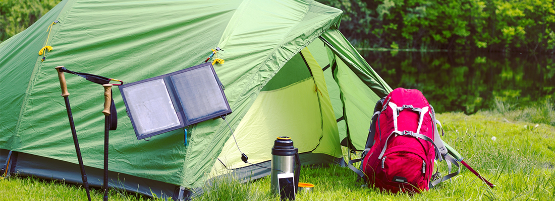 Zelten ohne Strom: die besten Tipps für Ihr Abenteuer